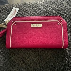 ✨ NEW LISTING ✨ Jessica Simpson "Ingrid" Wallet